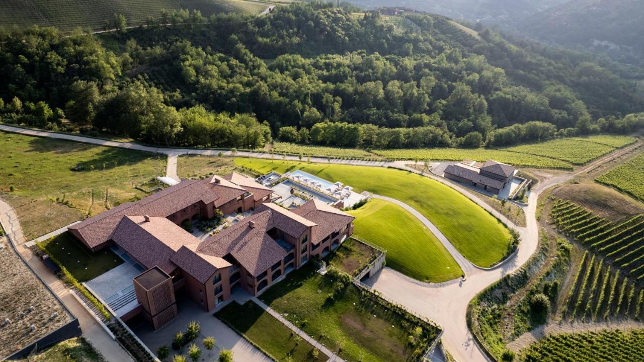 Hotel Casa Di Langa Cerretto Langhe Esterno foto